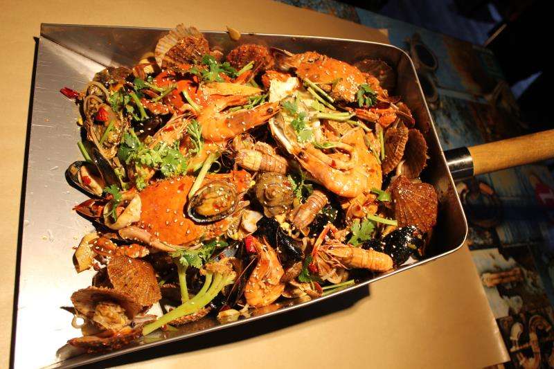 昆都仑手抓海鲜加盟