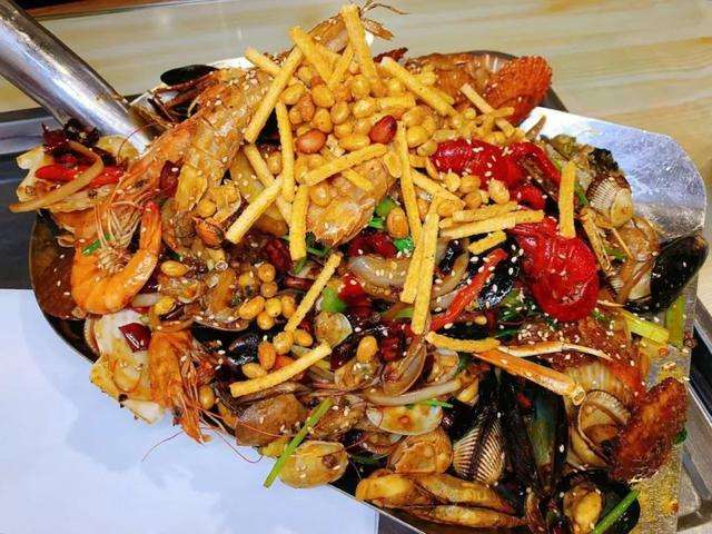 昆都仑铁铲海鲜加盟连锁