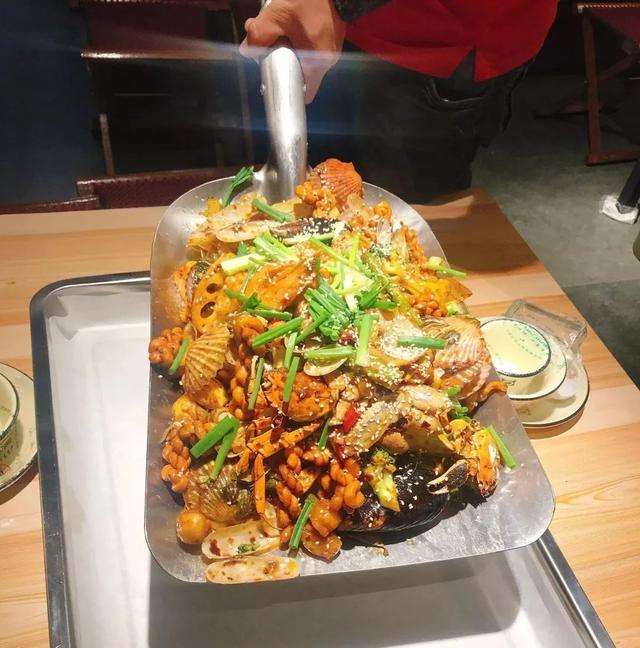昆都仑手抓海鲜加盟